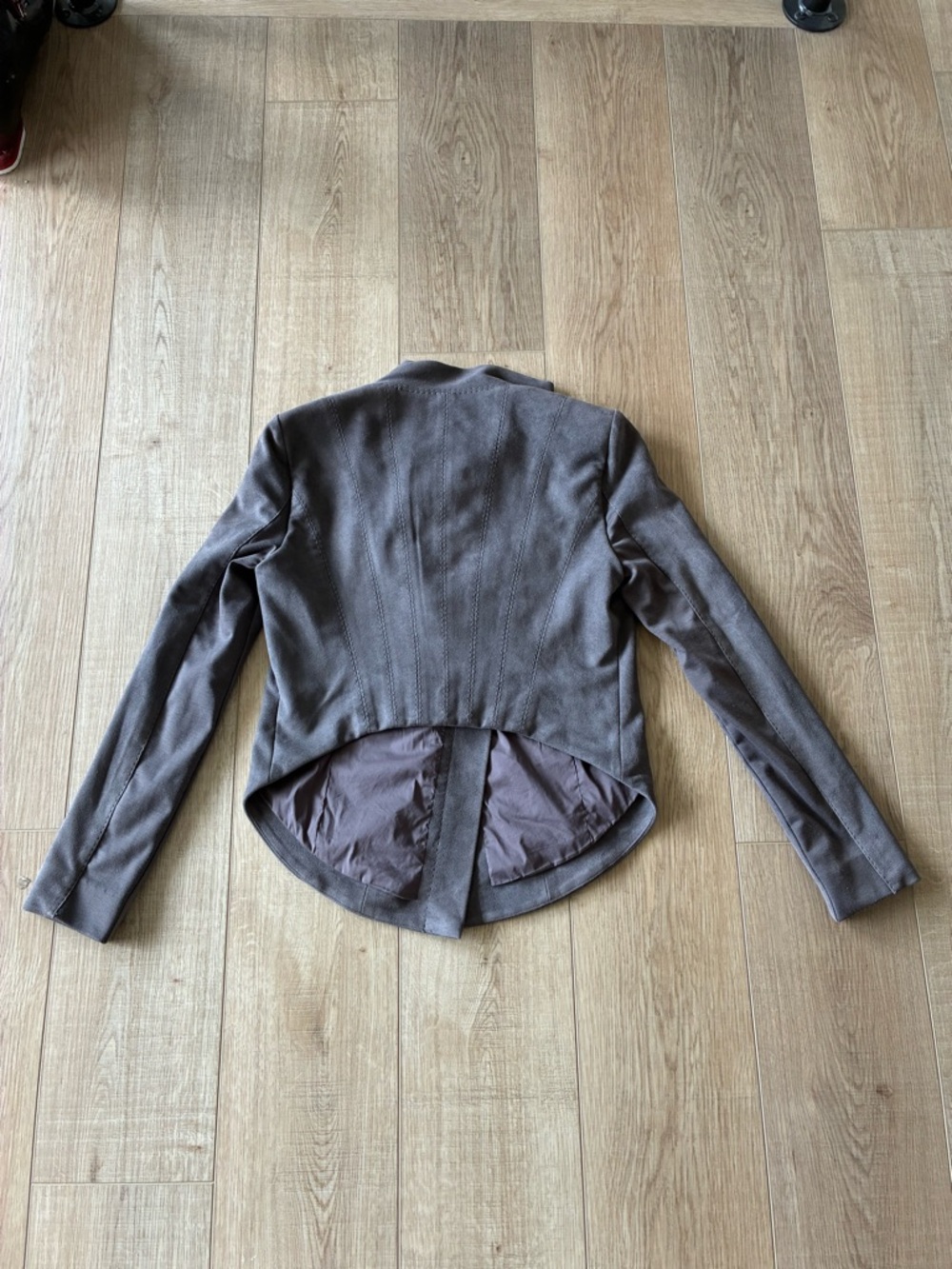 BCBG MaxAzria Grey Vegan Suede Misty Morning Indie Sleeze Jacket Small Womens - Picture 3 of 11